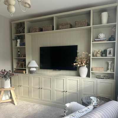 How can I decorate my house like an interior designer?